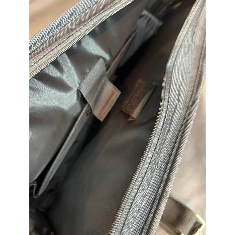 Targus Black Ballistic Nylon Laptop Briefcase Messenger Bag Professional Travel